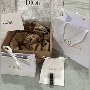 Dior Travel Size Pink Lip Gloss with Branded Pouch, Shopping bag and packaging